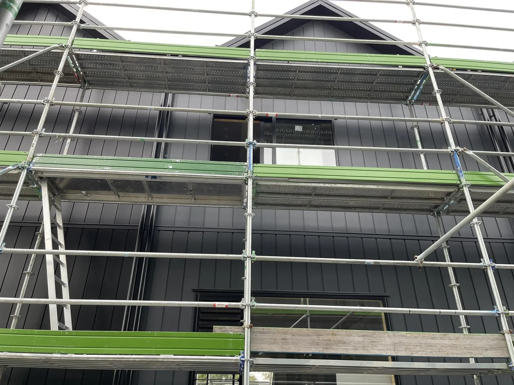 bmg construction team images, we do all types of constructino serivces in auckland talk with us today
